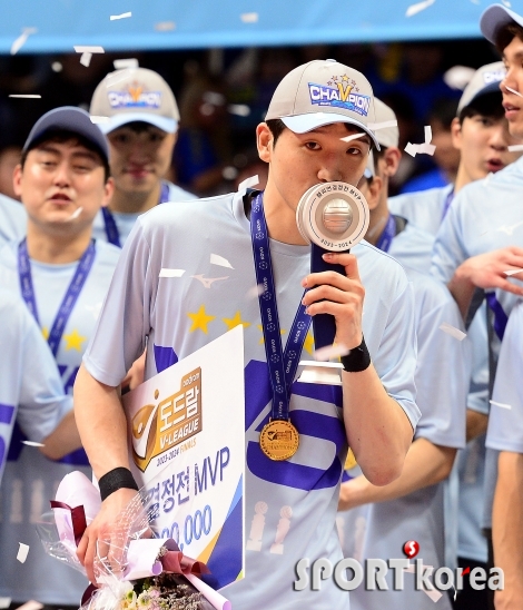 정지석, 영광의 MVP