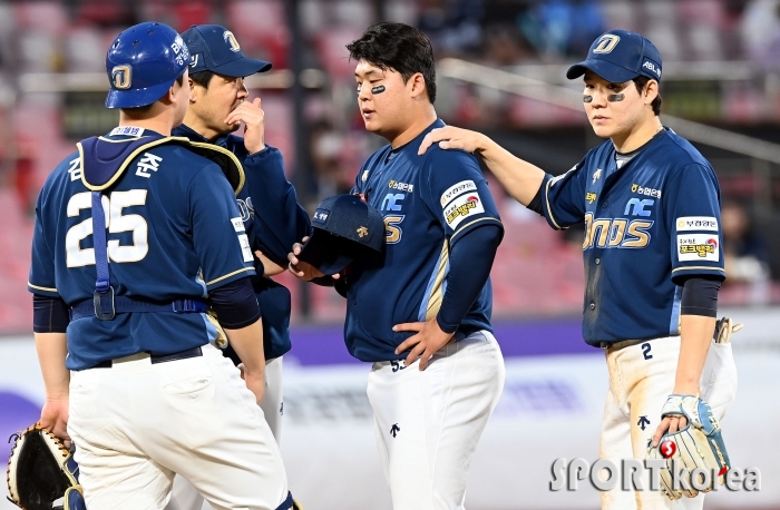 신민혁, 실점 위기~