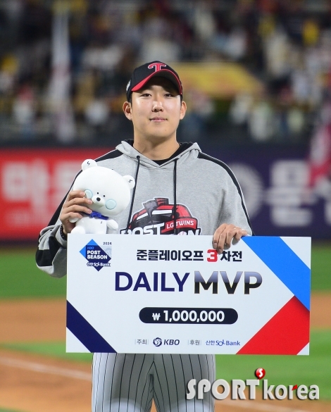 손주영, KT 틀어막으며 준PO 3차전 MVP