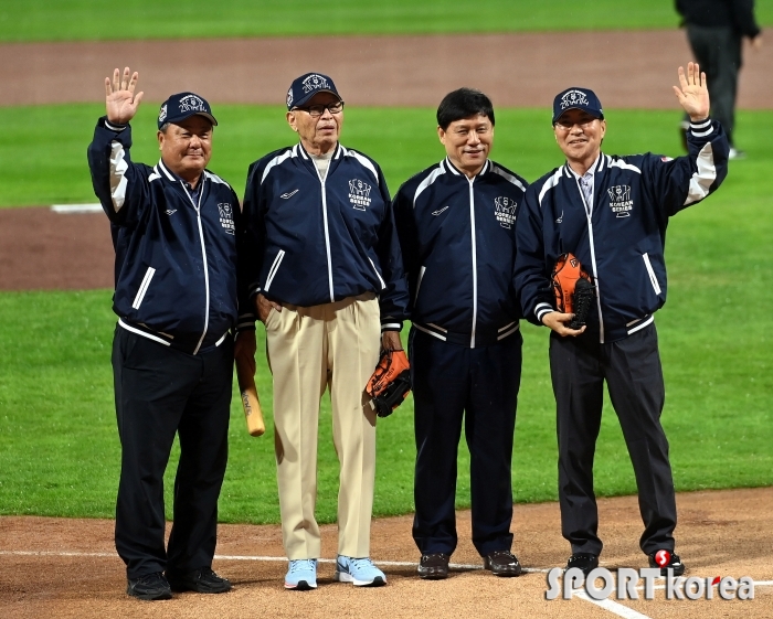 한국시리즈 1차전을 빛낸 김성한-김응용-김종모