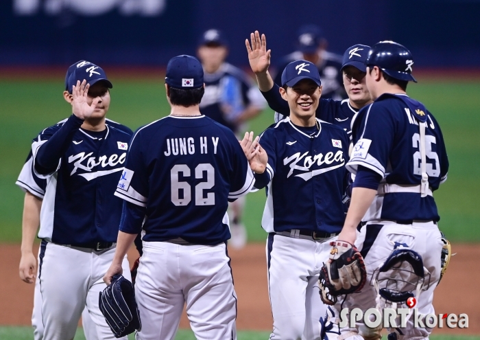 한국, 쿠바에 13-3으로 대승