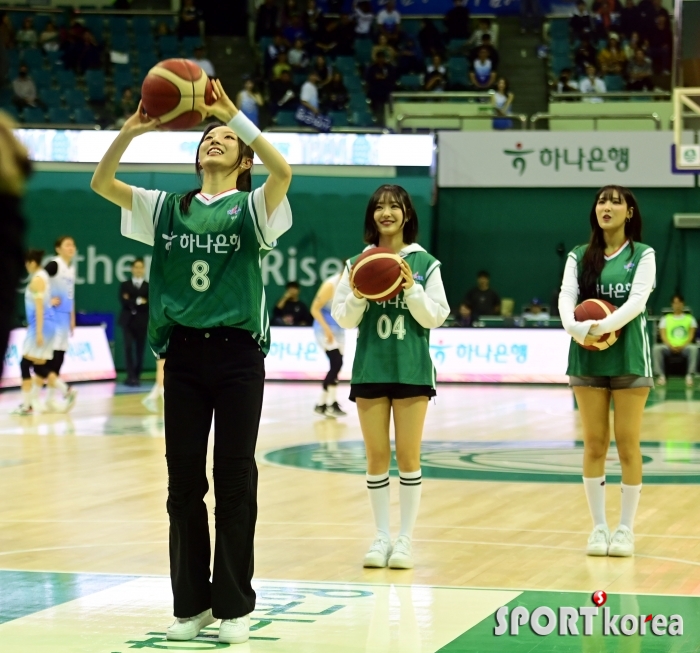 라잇썸 주현, 시투하러 왔어요