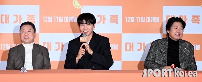 이승기 `박수영 선배님과 매일 머리 밀었어요`