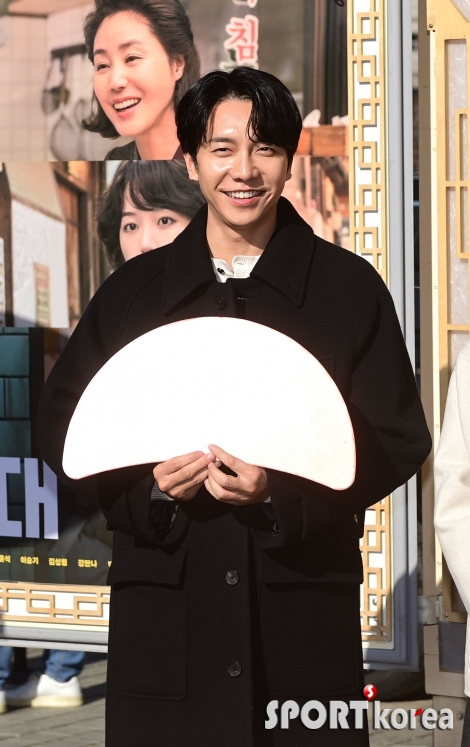 이승기, 해맑은 웃음