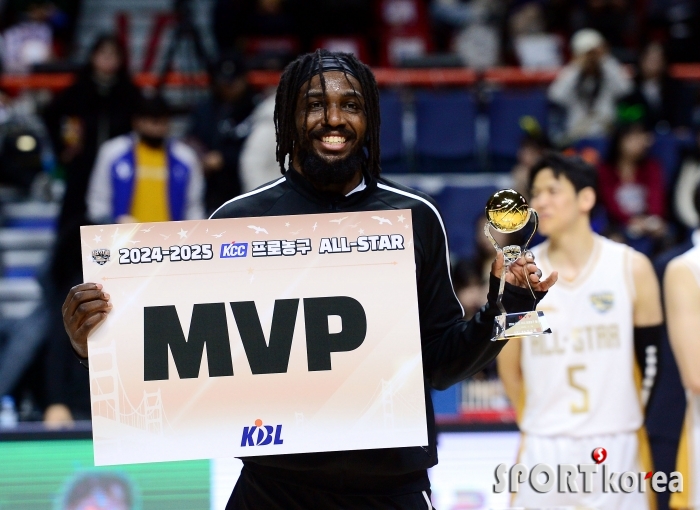 워니 `영광의 올스타전 MVP`