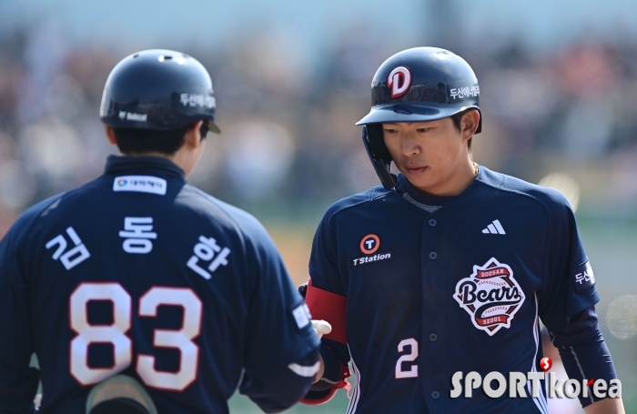 김민석, 주자 싹쓸이 하는 2타점 적시타